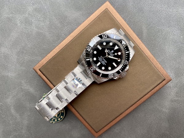 激安ロレックス側面デザイン